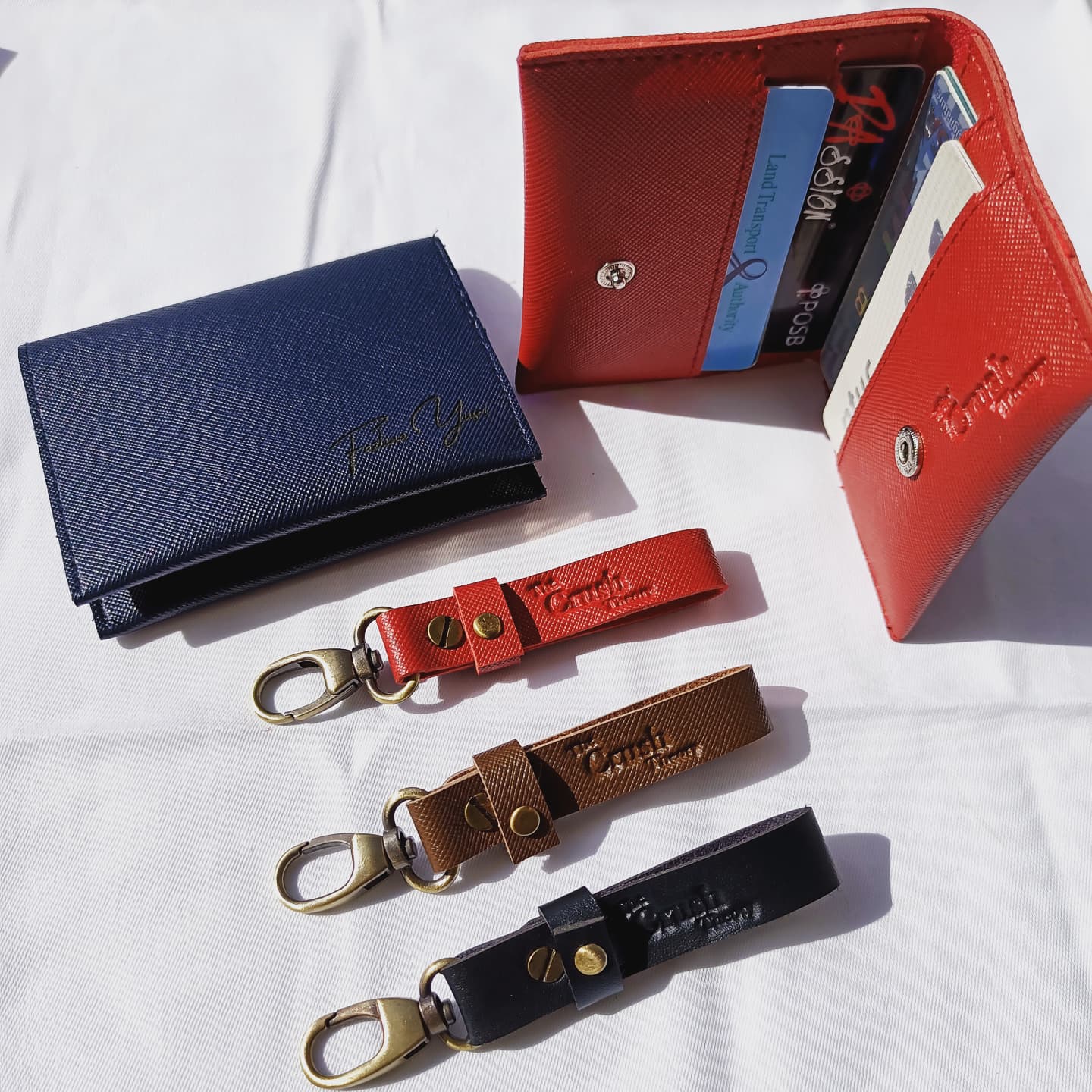 2 Button Wallet with Keychain Gift Box