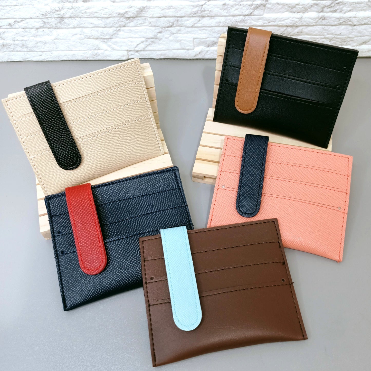 Flip wallet
