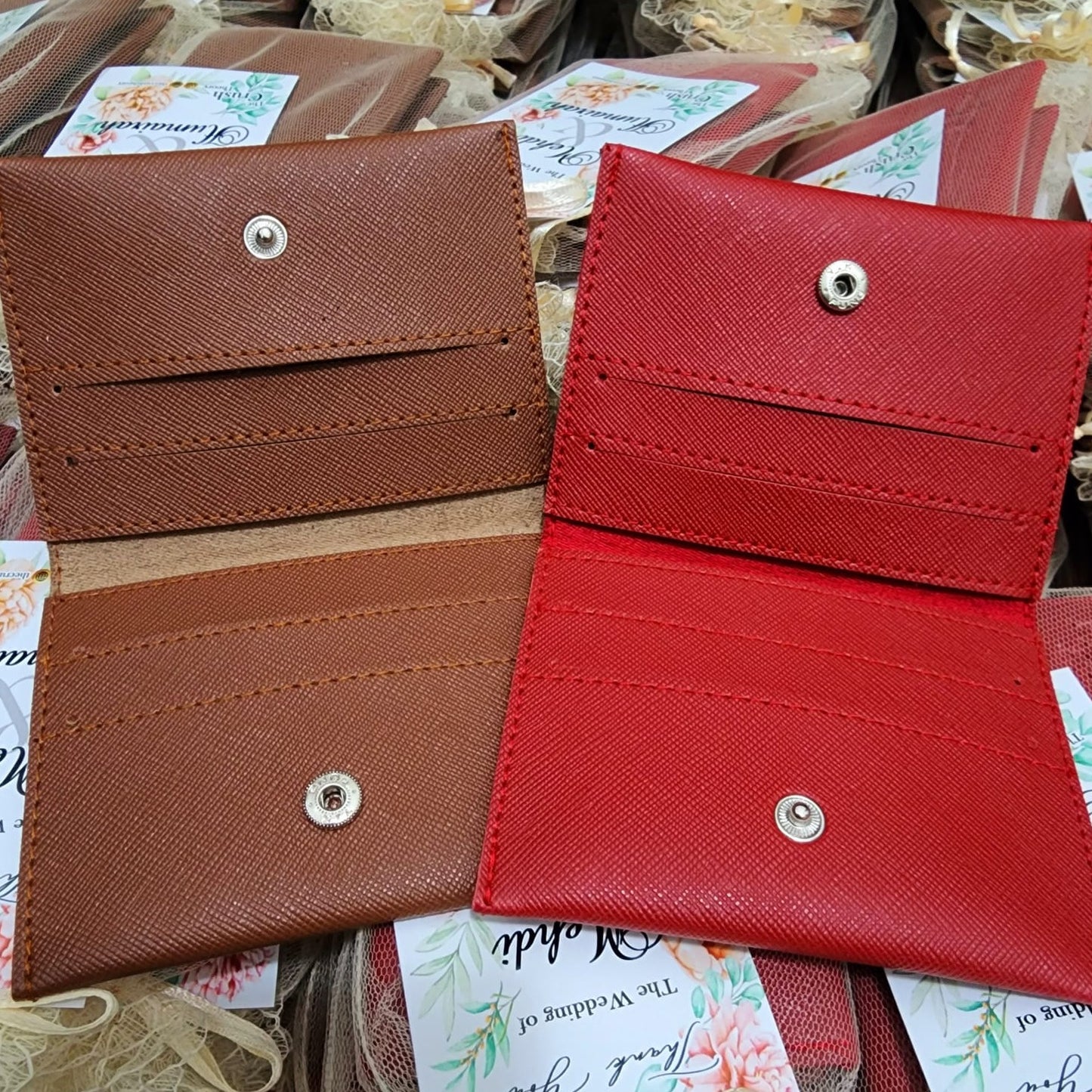 Button wallet