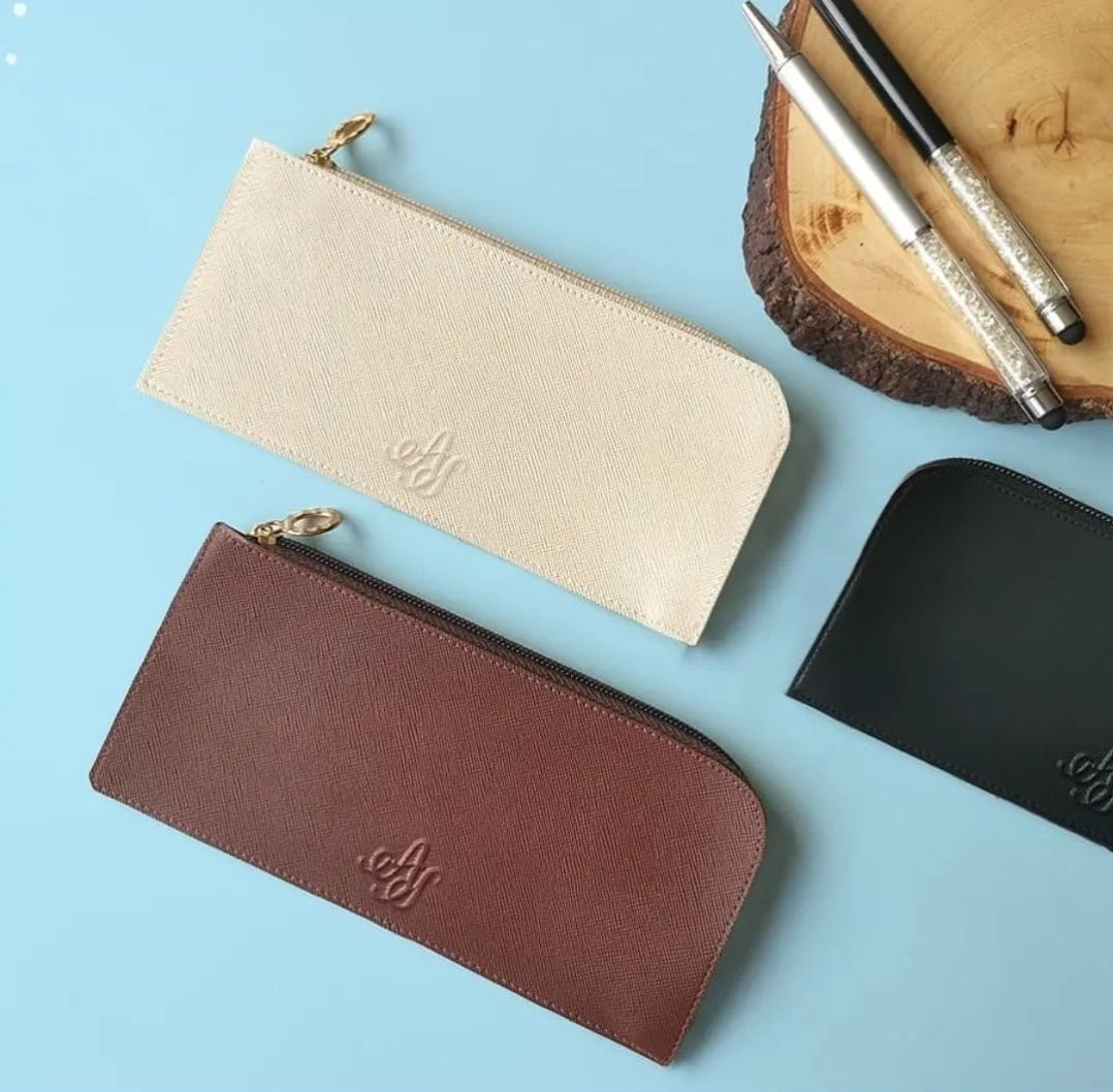 L Pouch